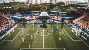 Drone filmant une partie de football