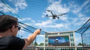 Contrôle drone avec laser