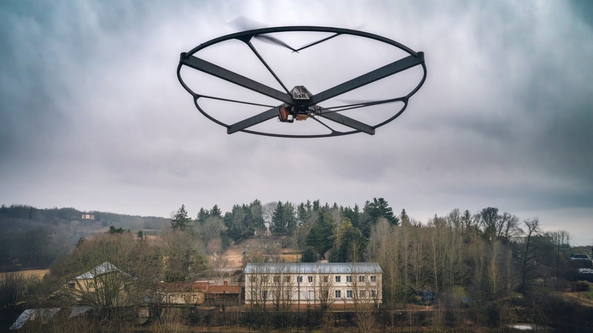 Drone aérien en mission